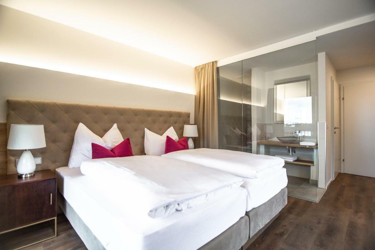 Hotel Weiss Munderfing Esterno foto