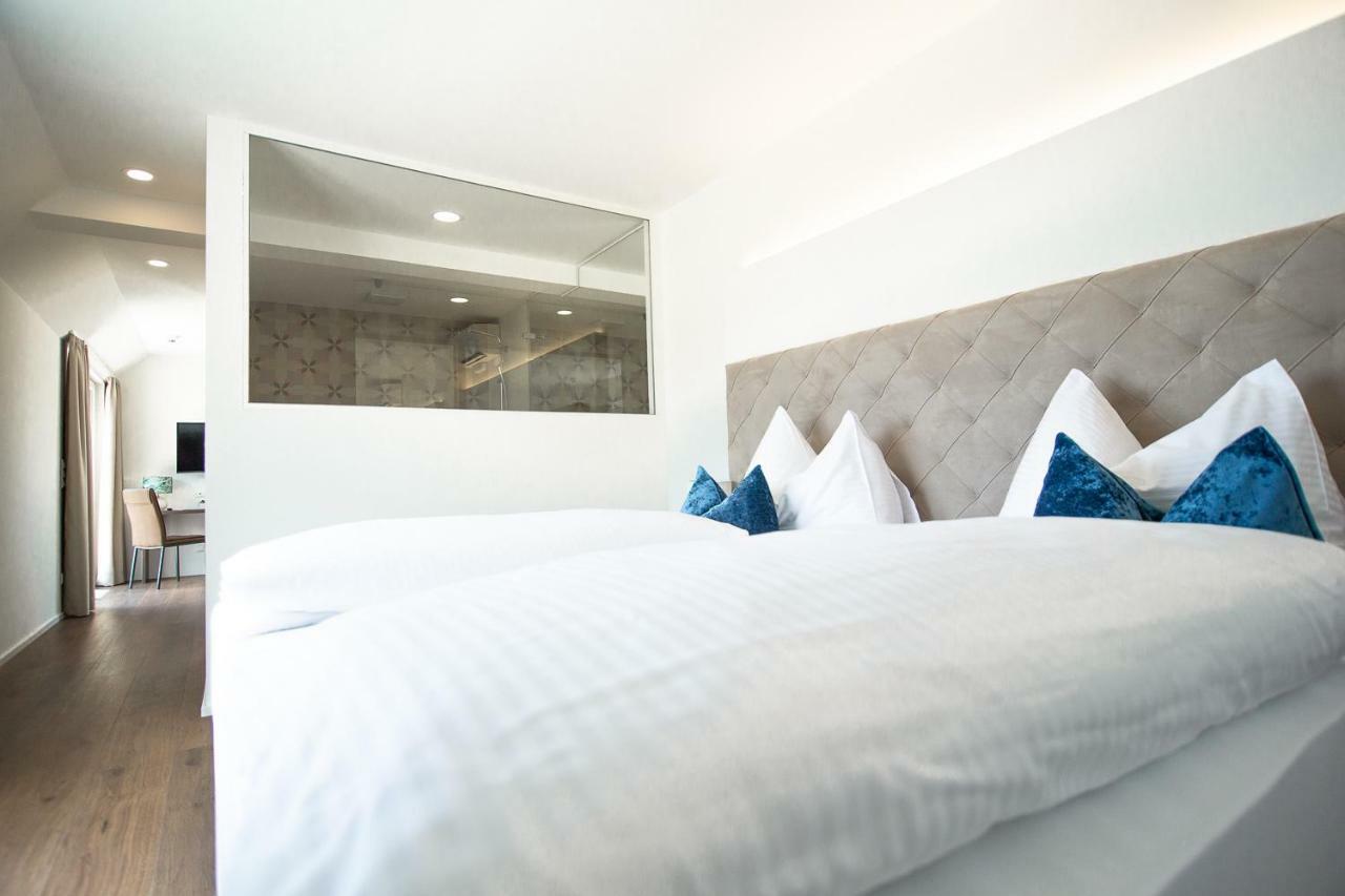 Hotel Weiss Munderfing Esterno foto